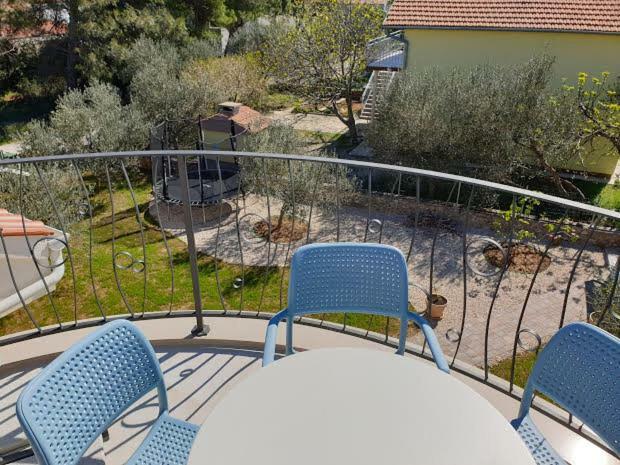 Fyaka Loft Apartments Vodice Kültér fotó